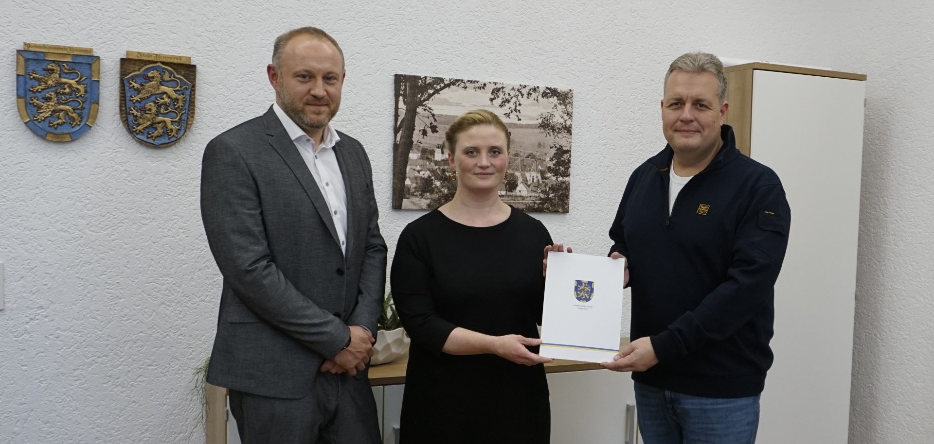 Übergabe Förderbescheid Fr. Dr. med. Hohlstamm